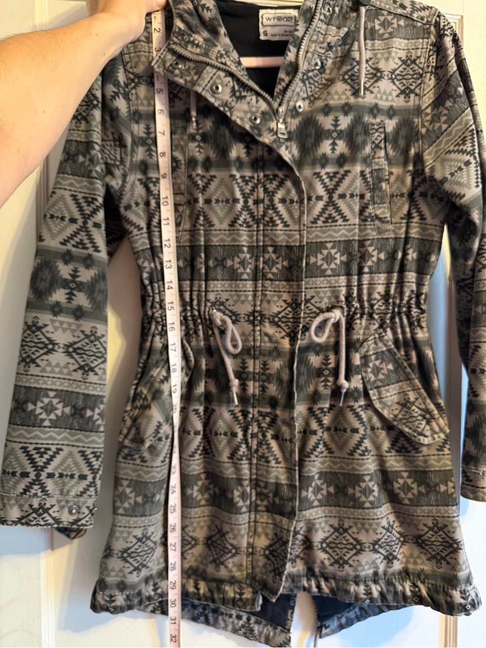 Geometric Print Hooded Drawstring Jacket - Picture 8 of 10